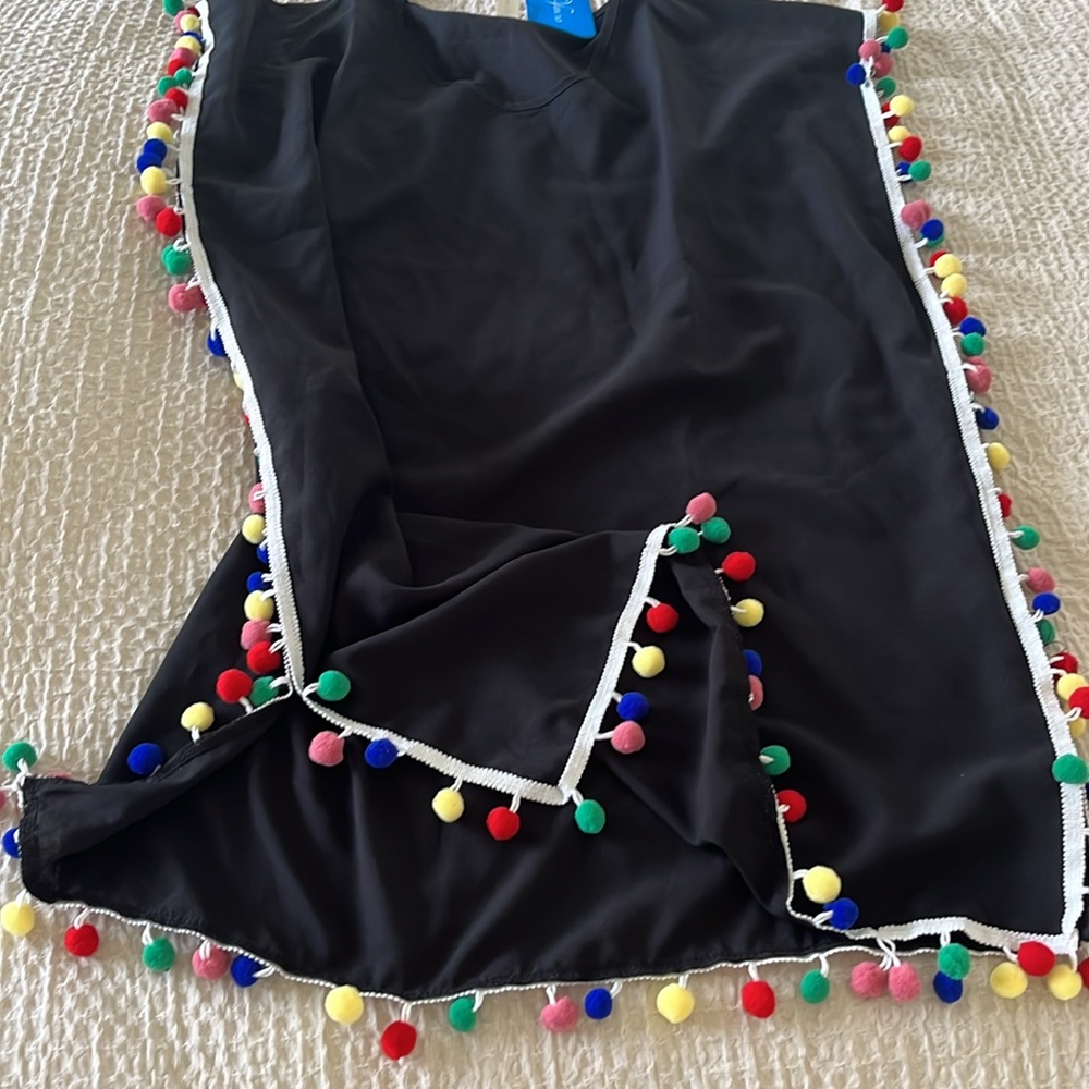 Pom Pom cover up 🌈 - Picture 6 of 7